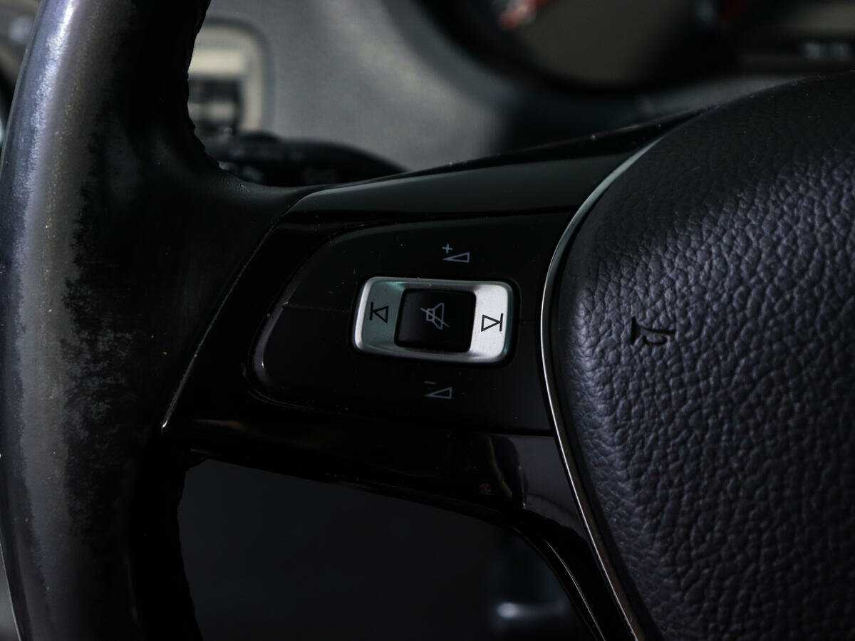 Фольксваген Поло б/у, 2017, Механическая. Фото: #14