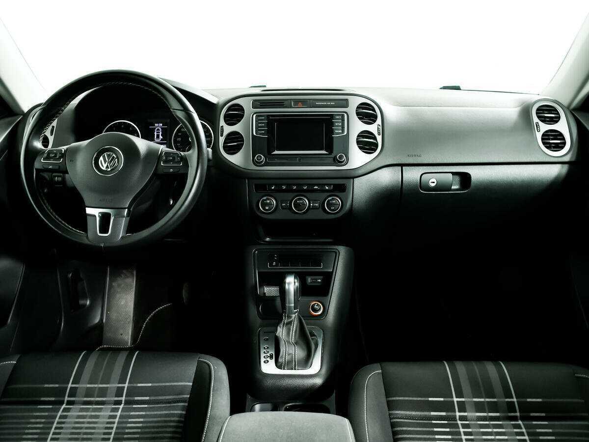 Фольксваген Тигуан б/у, 2016, Автоматическая. Фото: #10