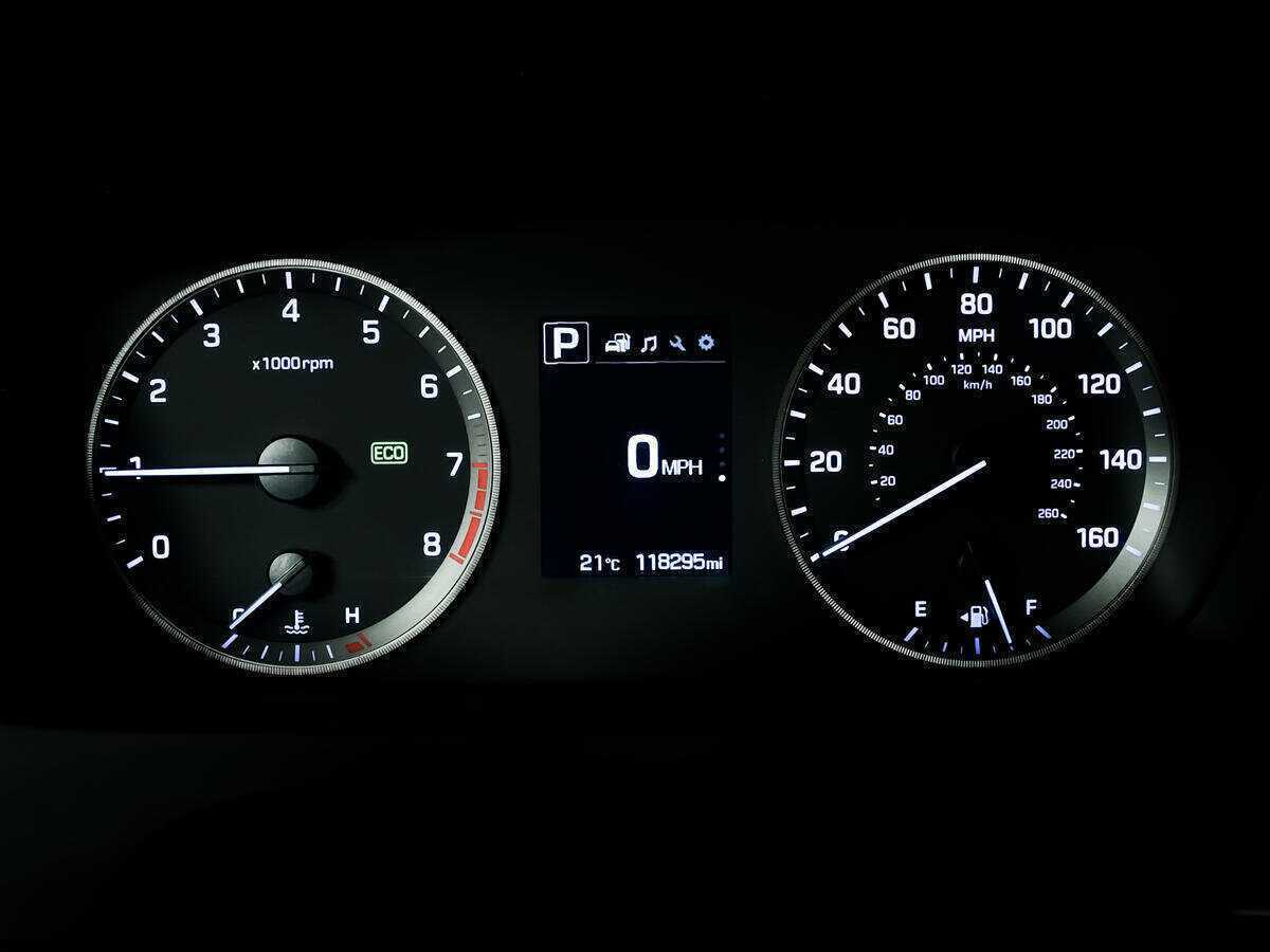 Хендай Соната б/у, 2014, Автоматическая. Фото: #9