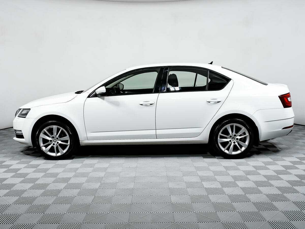 Шкода Октавия б/у, 2017, Роботизированная. Фото: #7