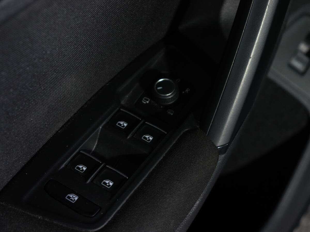 Фольксваген Тигуан б/у, 2017, Роботизированная. Фото: #17