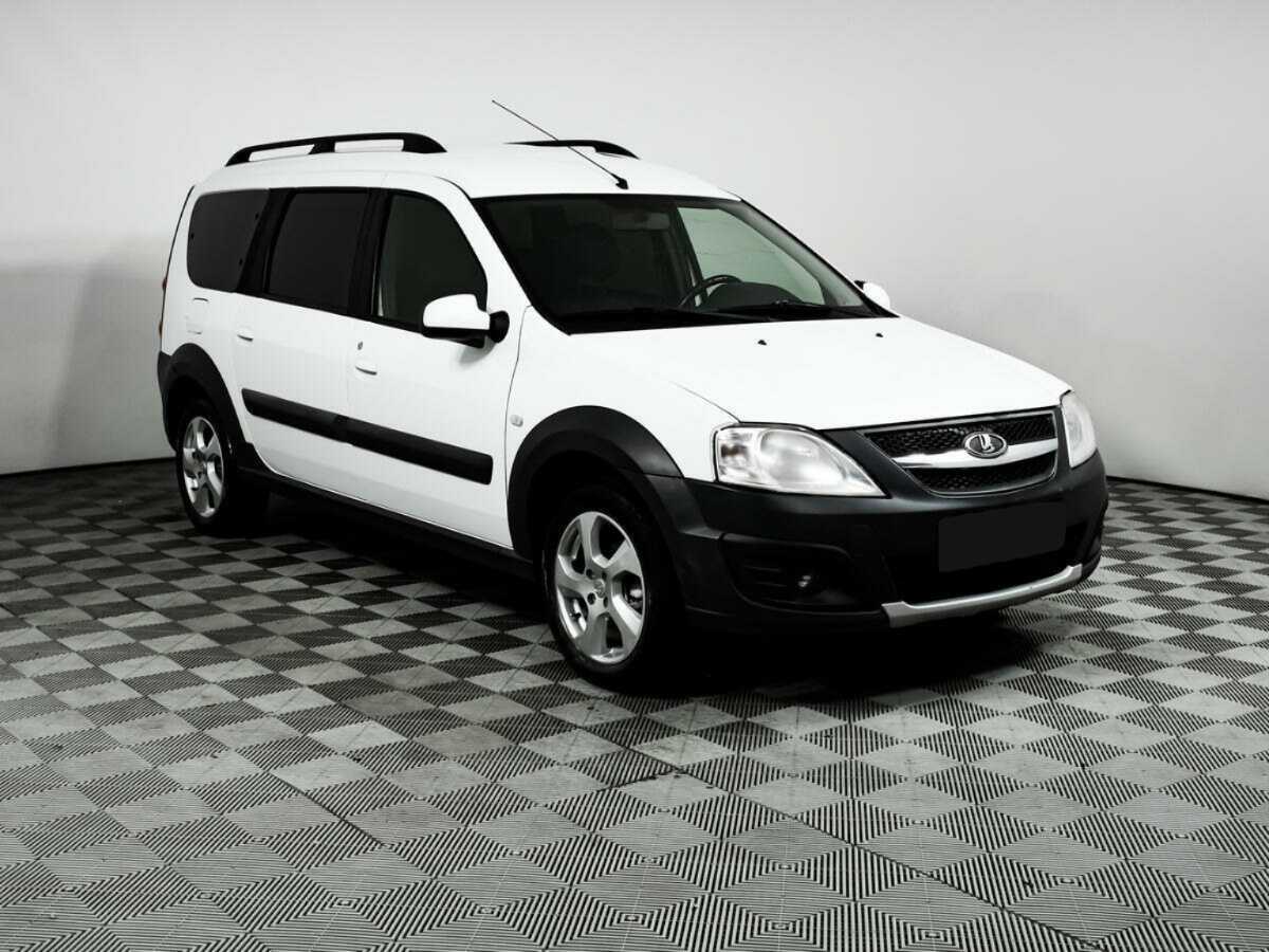 Лада (ВАЗ) Ларгус б/у, 2018, Механическая. Фото: #2