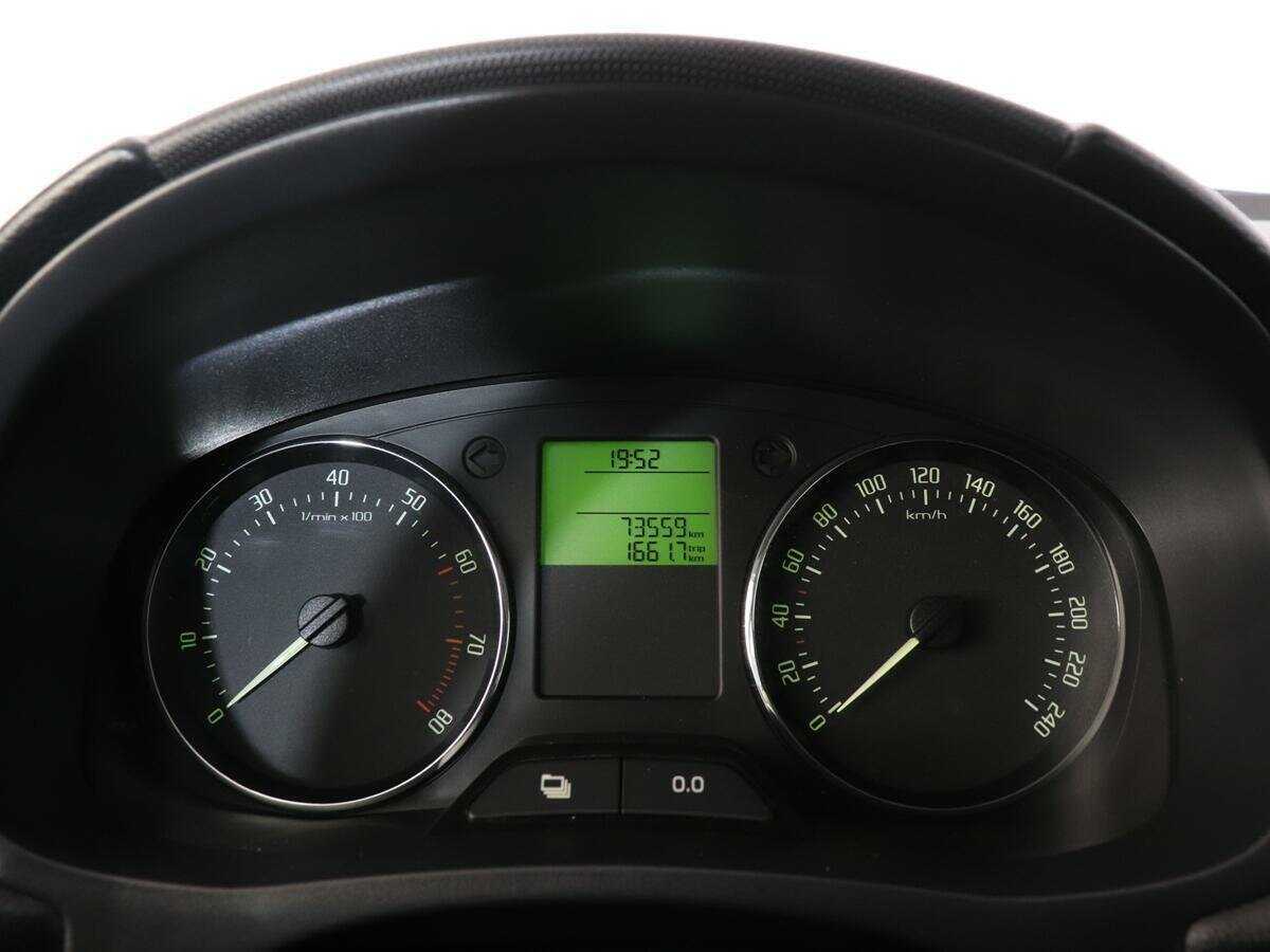 Шкода Фабия б/у, 2014, Автоматическая. Фото: #9