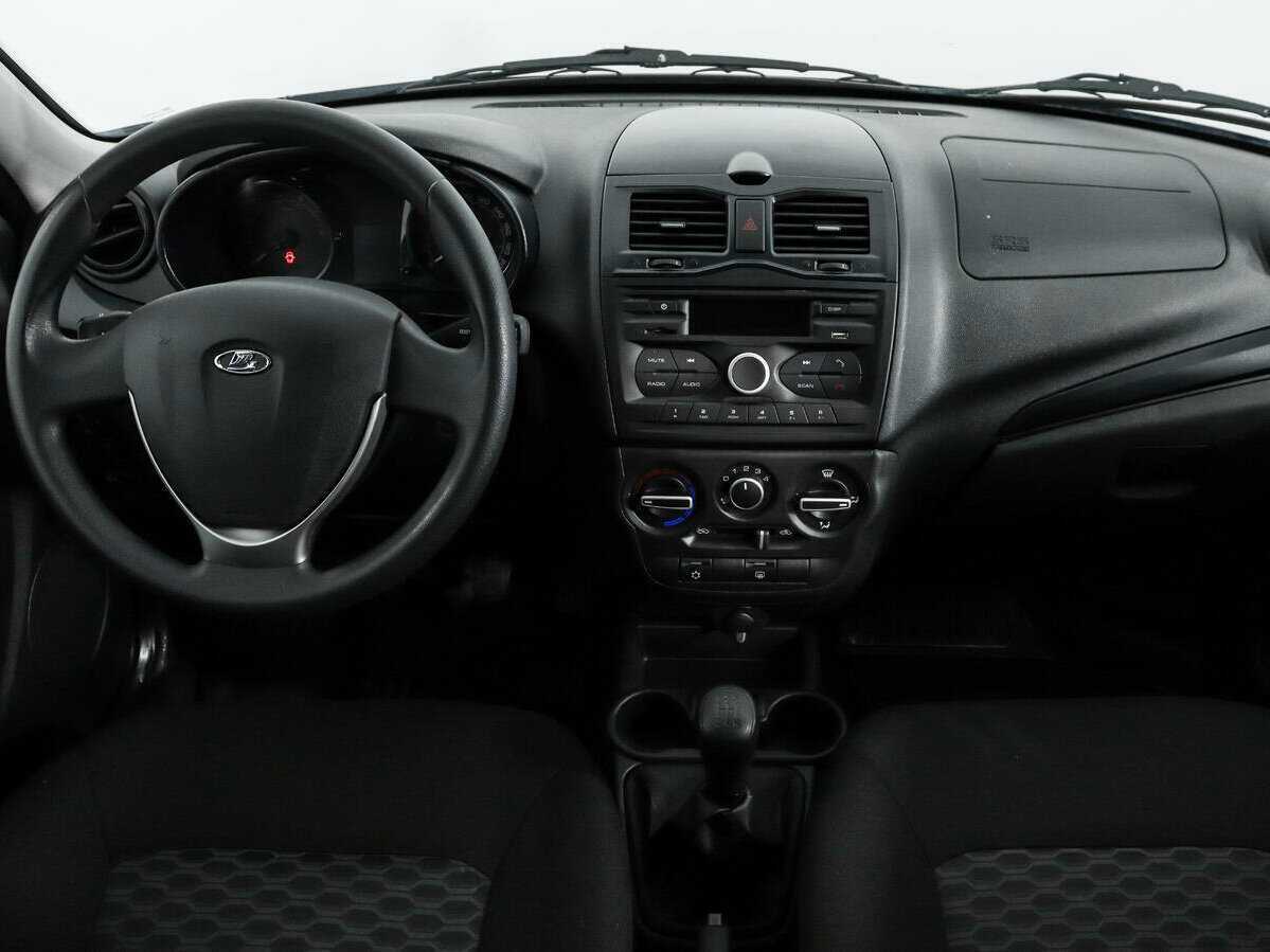 Лада (ВАЗ) Гранта б/у, 2023, Механическая. Фото: #11