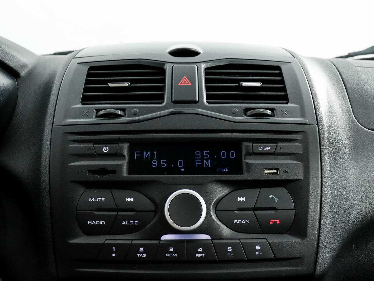 Лада (ВАЗ) Гранта б/у, 2023, Механическая. Фото: #12