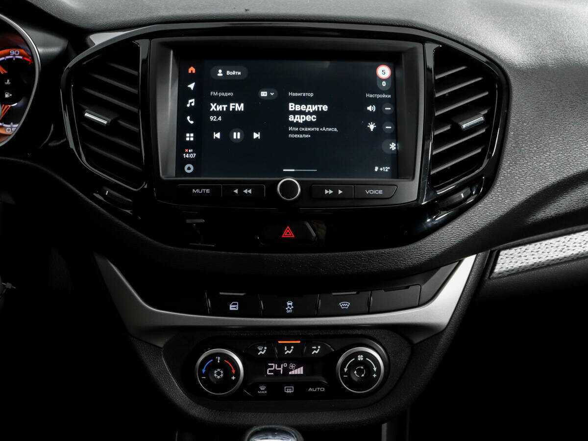 Лада (ВАЗ) Веста б/у, 2022, Вариатор. Фото: #12