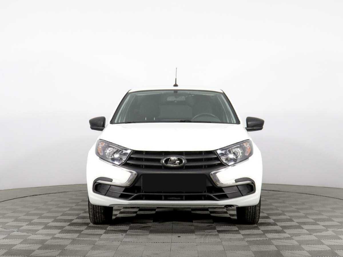 Лада (ВАЗ) Гранта б/у, 2019, Механическая. Фото: #1