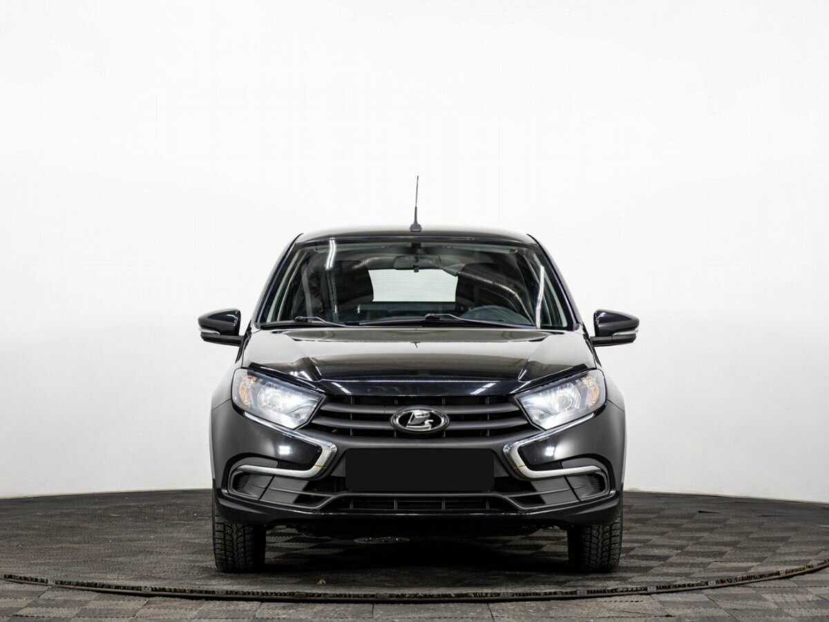 Лада (ВАЗ) Гранта б/у, 2023, Механическая. Фото: #1