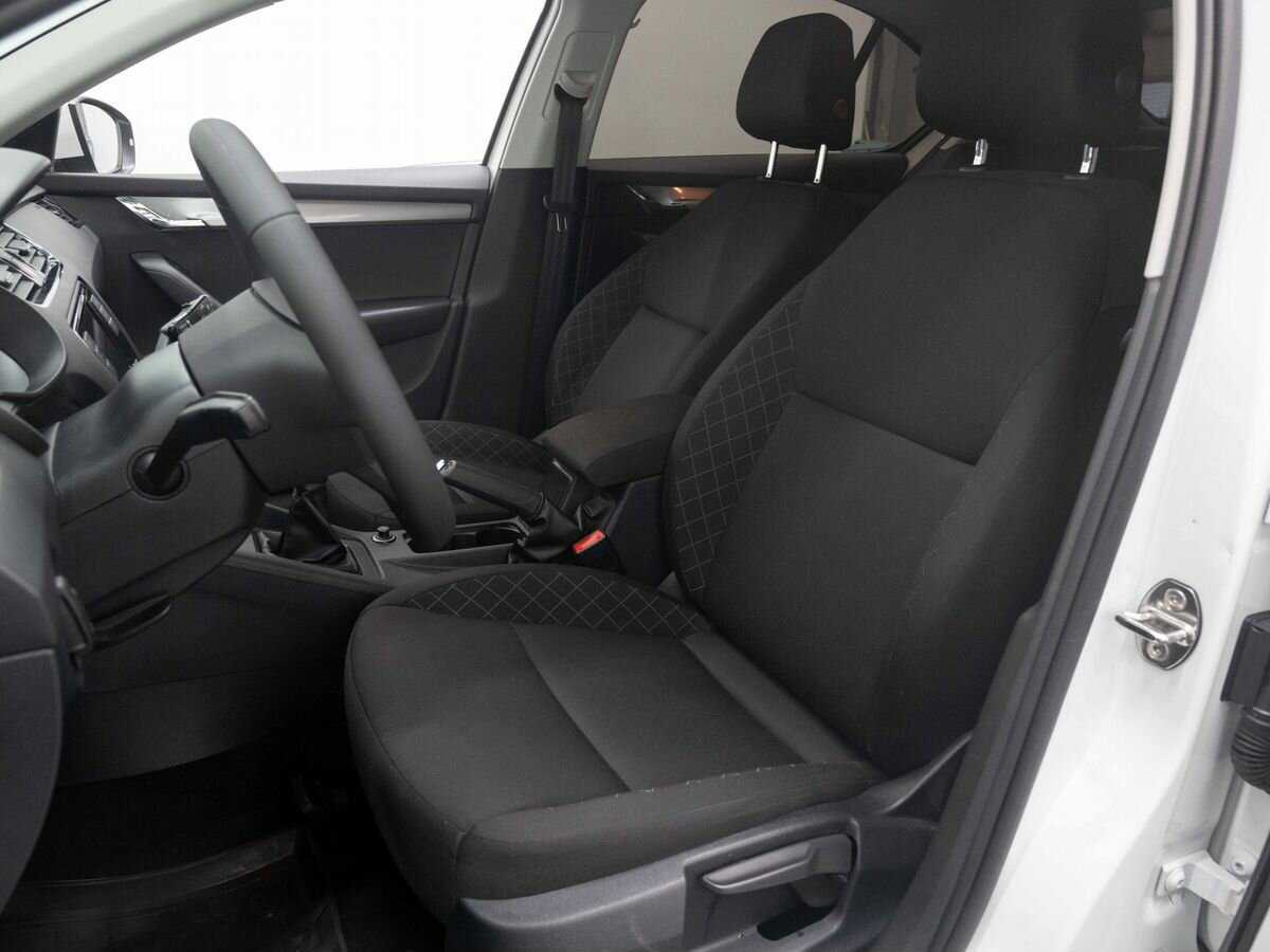 Шкода Октавия б/у, 2019, Механическая. Фото: #8