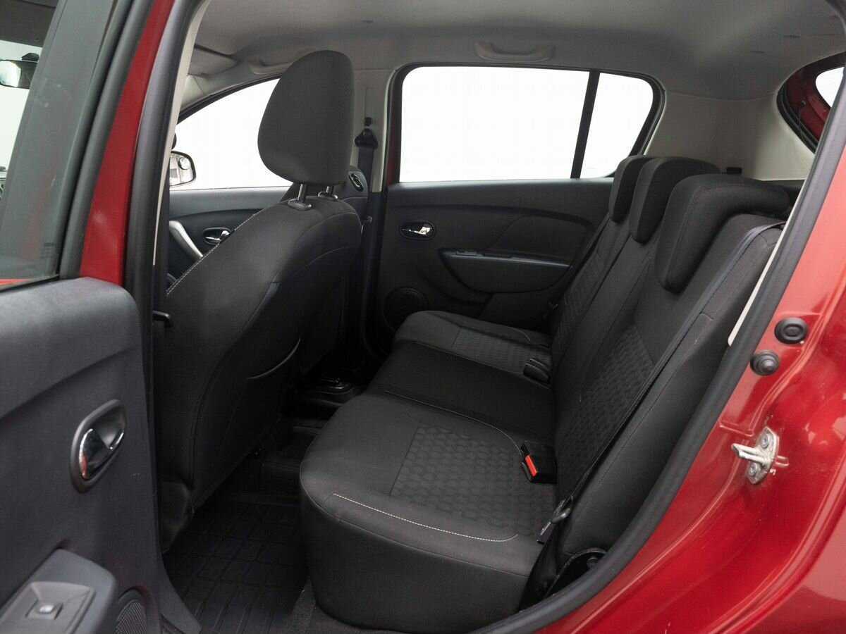 Рено Сандеро б/у, 2017, Автоматическая. Фото: #9