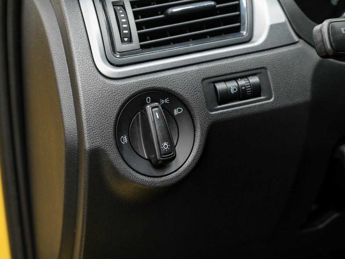 Шкода Рапид б/у, 2017, Механическая. Фото: #16