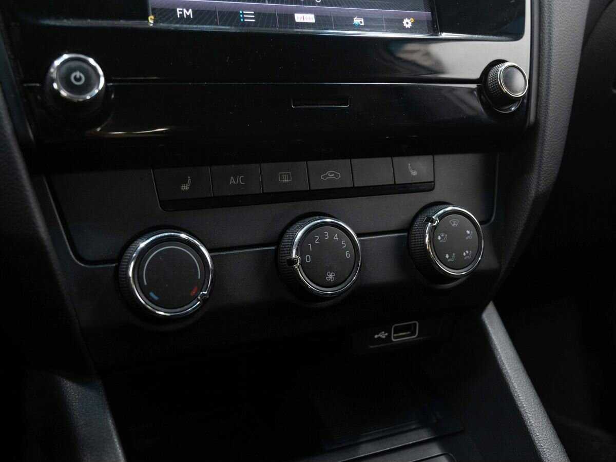 Шкода Октавия б/у, 2018, Механическая. Фото: #17