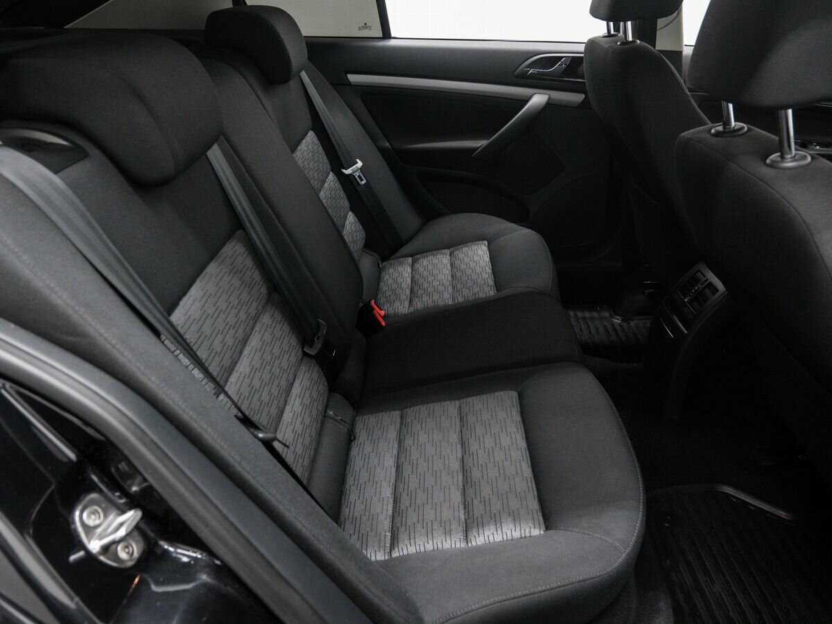 Шкода Октавия б/у, 2012, Роботизированная. Фото: #7