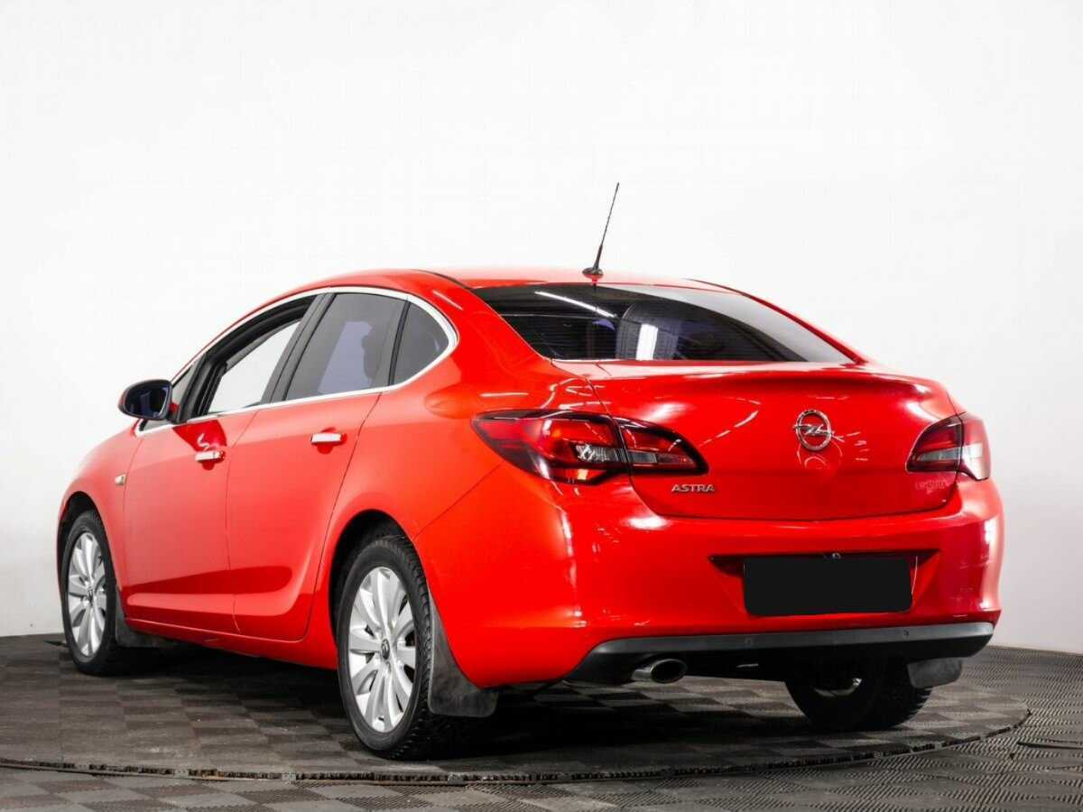 Опель Астра б/у, 2013, Автоматическая. Фото: #5