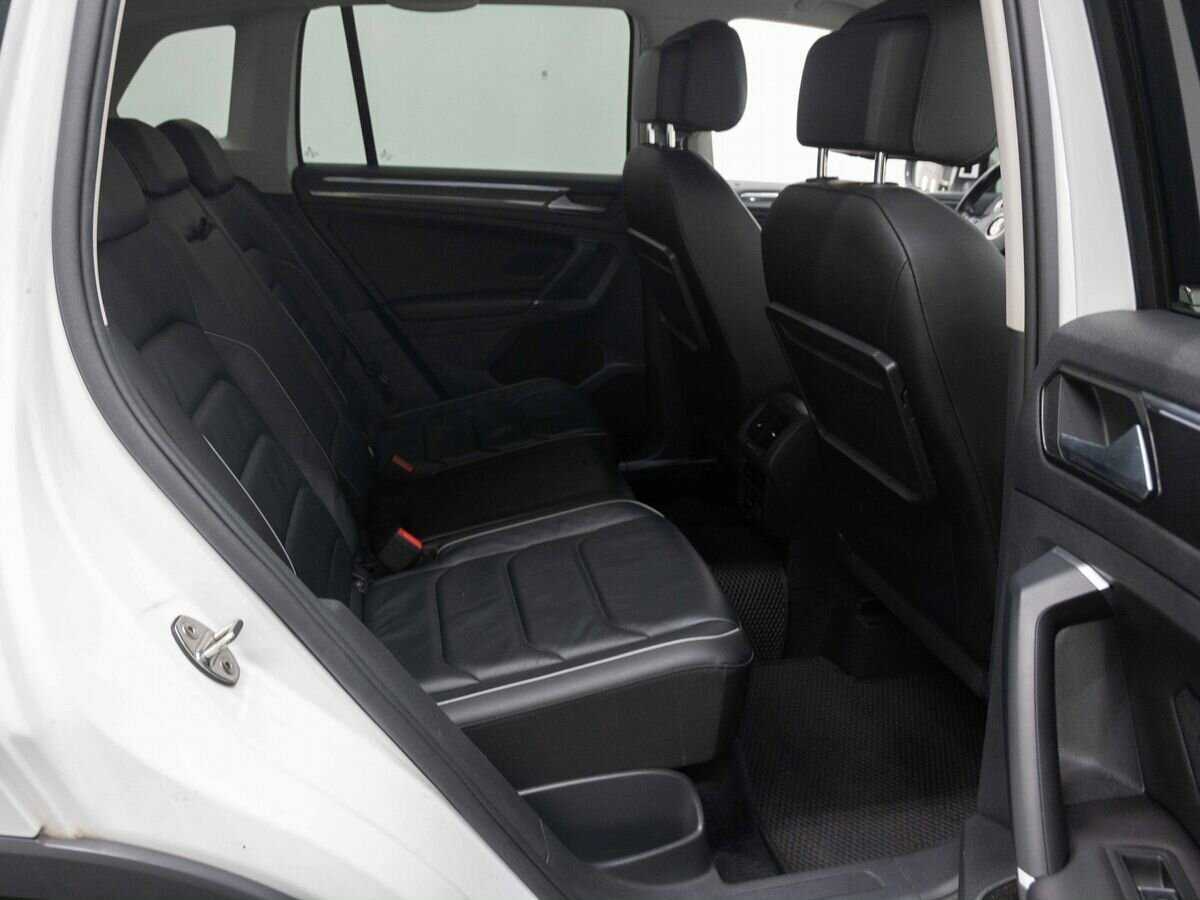 Фольксваген Тигуан б/у, 2018, Роботизированная. Фото: #10