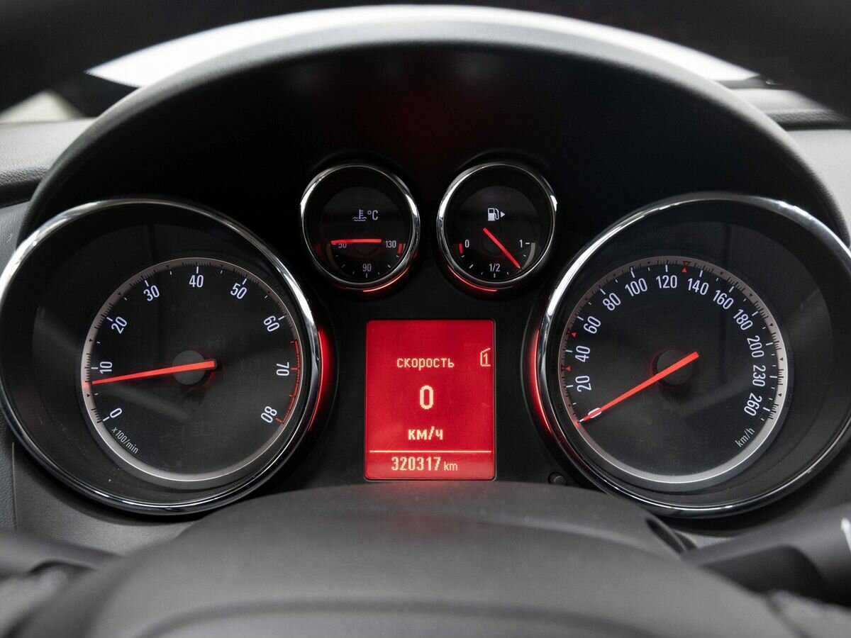 Опель Астра б/у, 2012, Механическая. Фото: #16