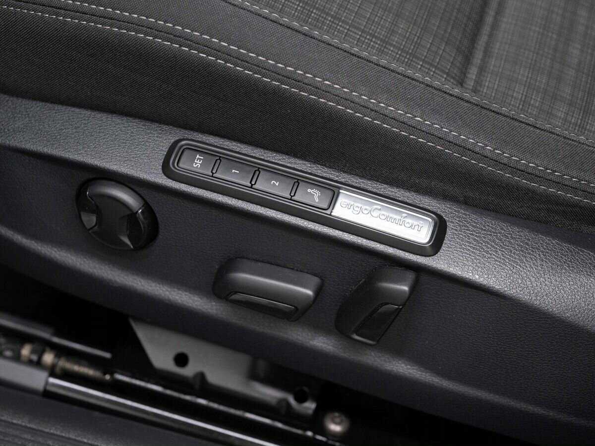 Фольксваген Пассат б/у, 2020, Роботизированная. Фото: #20