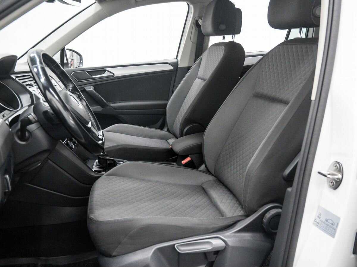 Фольксваген Тигуан б/у, 2017, Роботизированная. Фото: #14