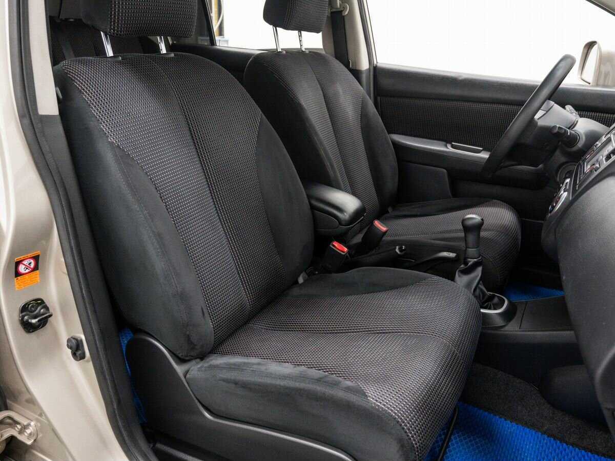 Ниссан Тиида б/у, 2012, Механическая. Фото: #8