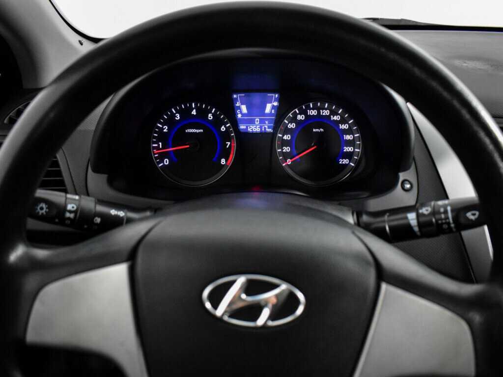 Хендай Солярис б/у, 2013, Механическая. Фото: #13