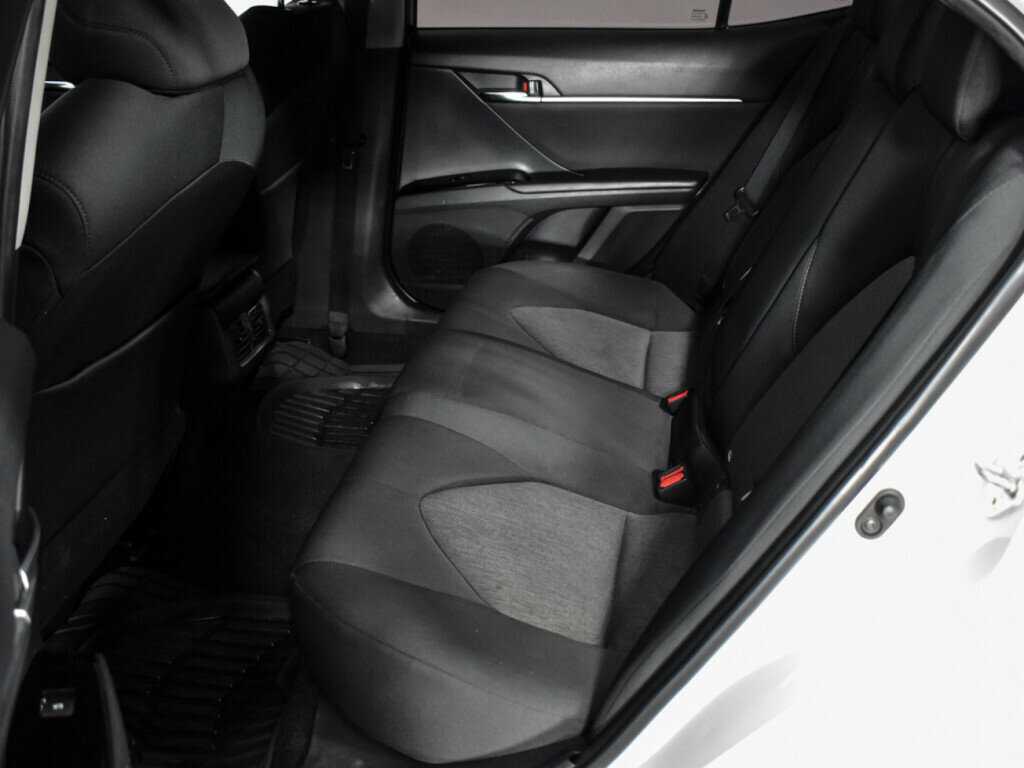 Тойота Камри б/у, 2018, Автоматическая. Фото: #9