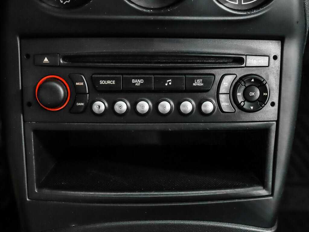 Ситроен Ц3 Пикассо б/у, 2013, Роботизированная. Фото: #12