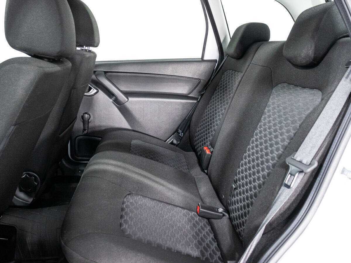 Лада (ВАЗ) Гранта б/у, 2023, Механическая. Фото: #9