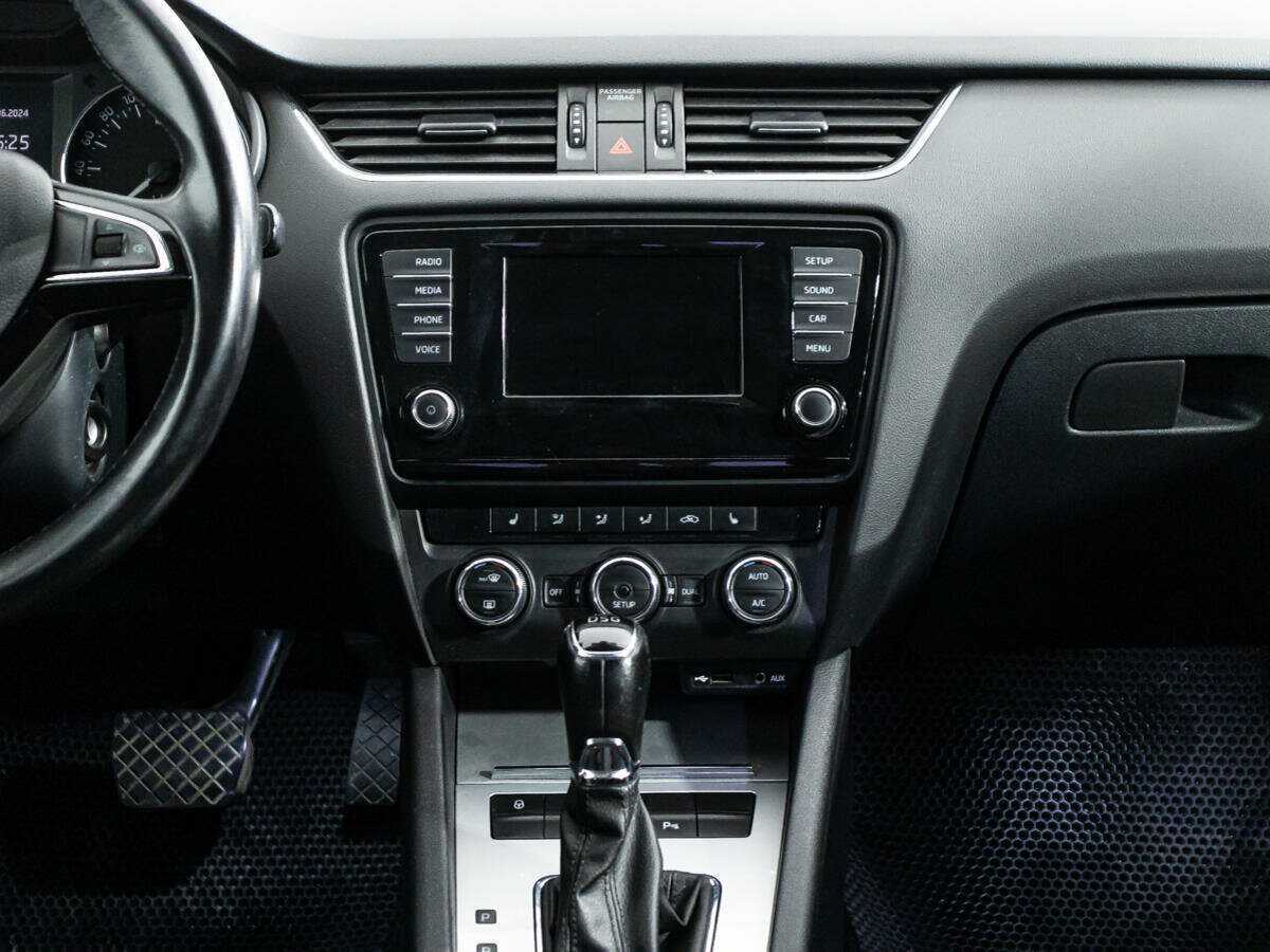 Шкода Октавия б/у, 2013, Роботизированная. Фото: #13