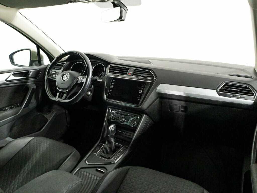 Фольксваген Тигуан б/у, 2017, Роботизированная. Фото: #8