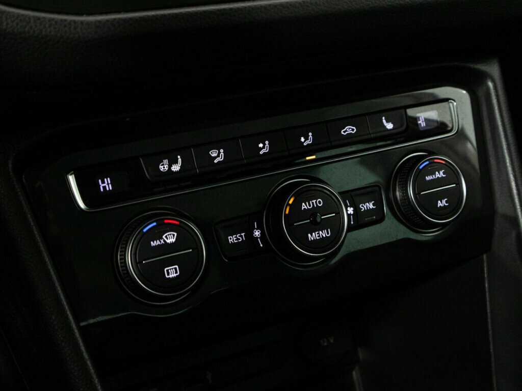 Фольксваген Тигуан б/у, 2017, Роботизированная. Фото: #16