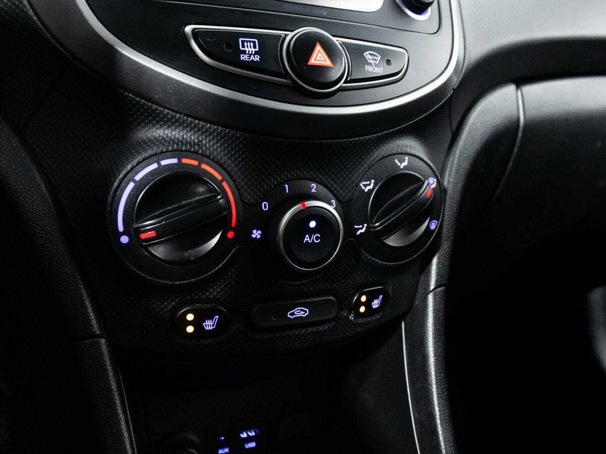 Хендай Солярис б/у, 2015, Автоматическая. Фото: #14