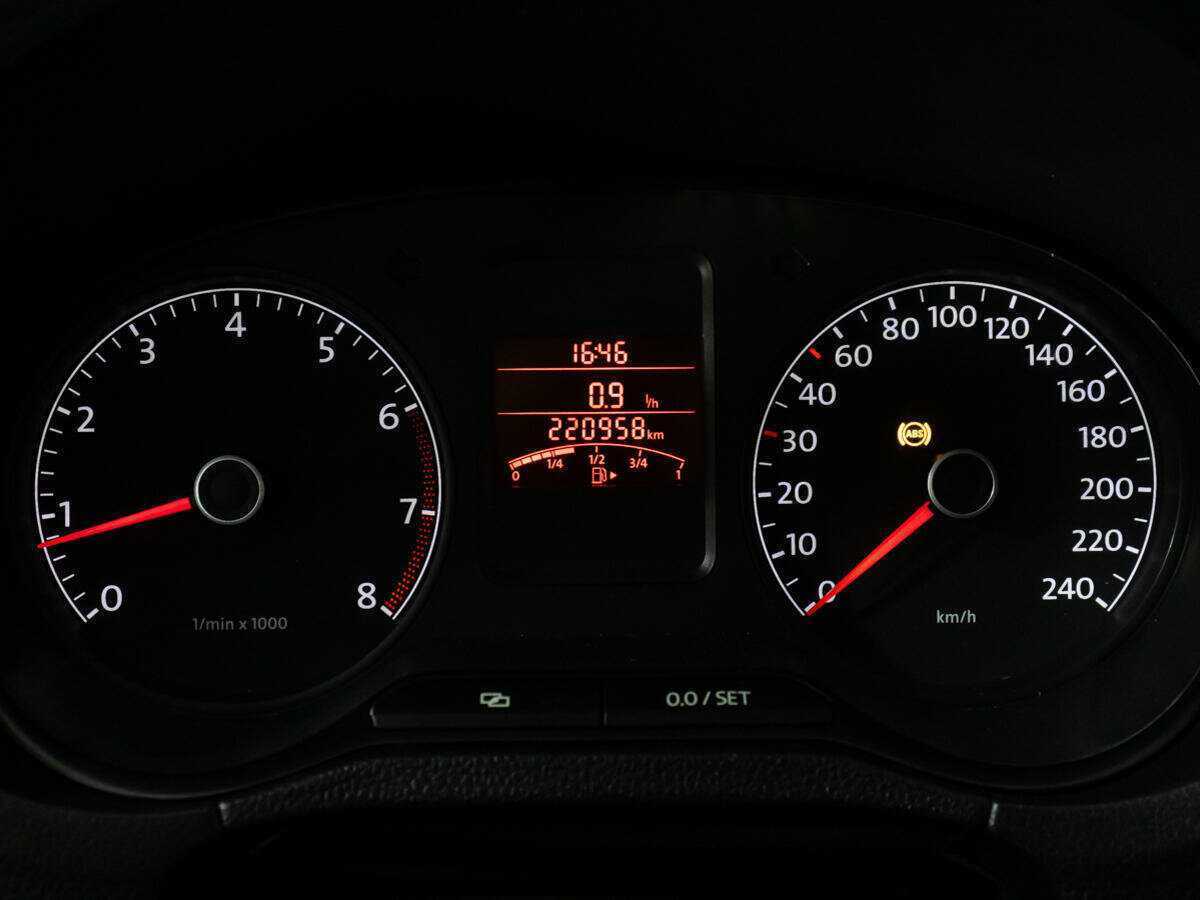 Фольксваген Поло б/у, 2013, Механическая. Фото: #11