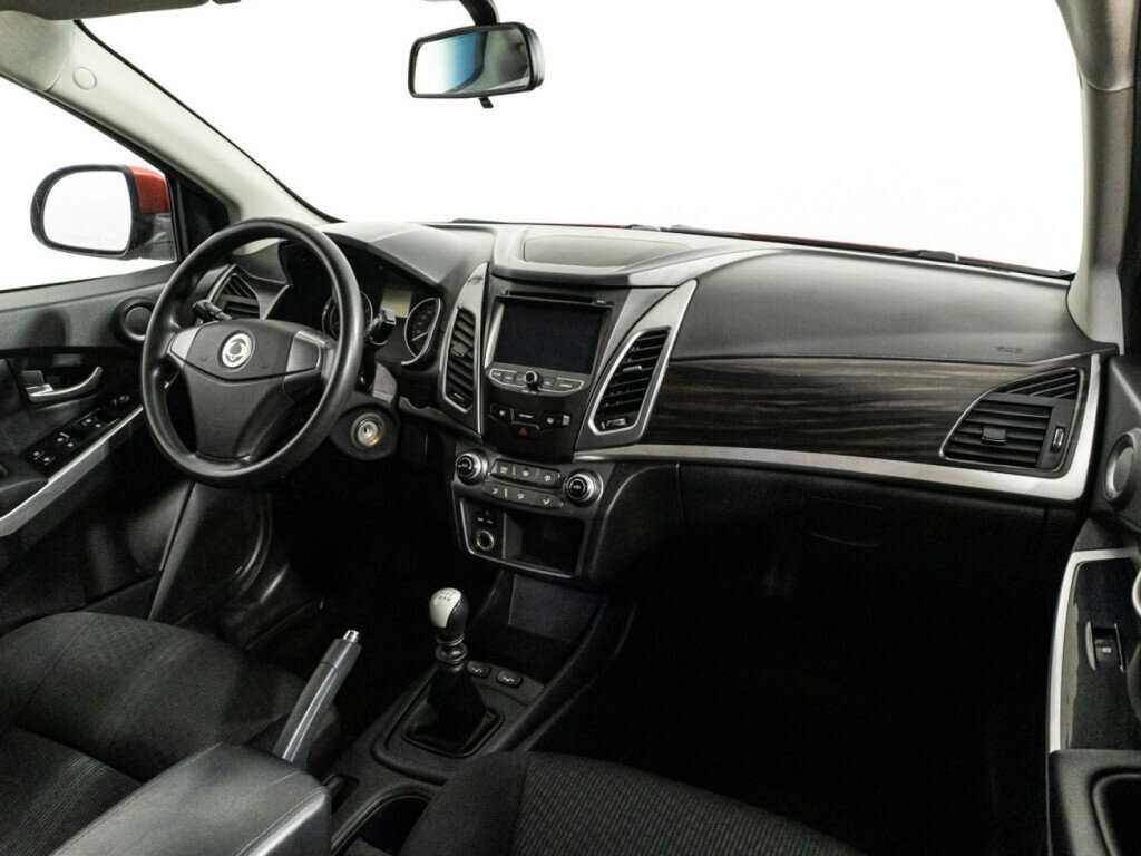 Сан-Ён Актион б/у, 2014, Механическая. Фото: #8