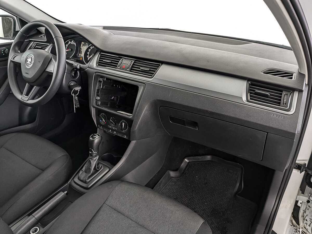 Шкода Рапид б/у, 2019, Автоматическая. Фото: #11