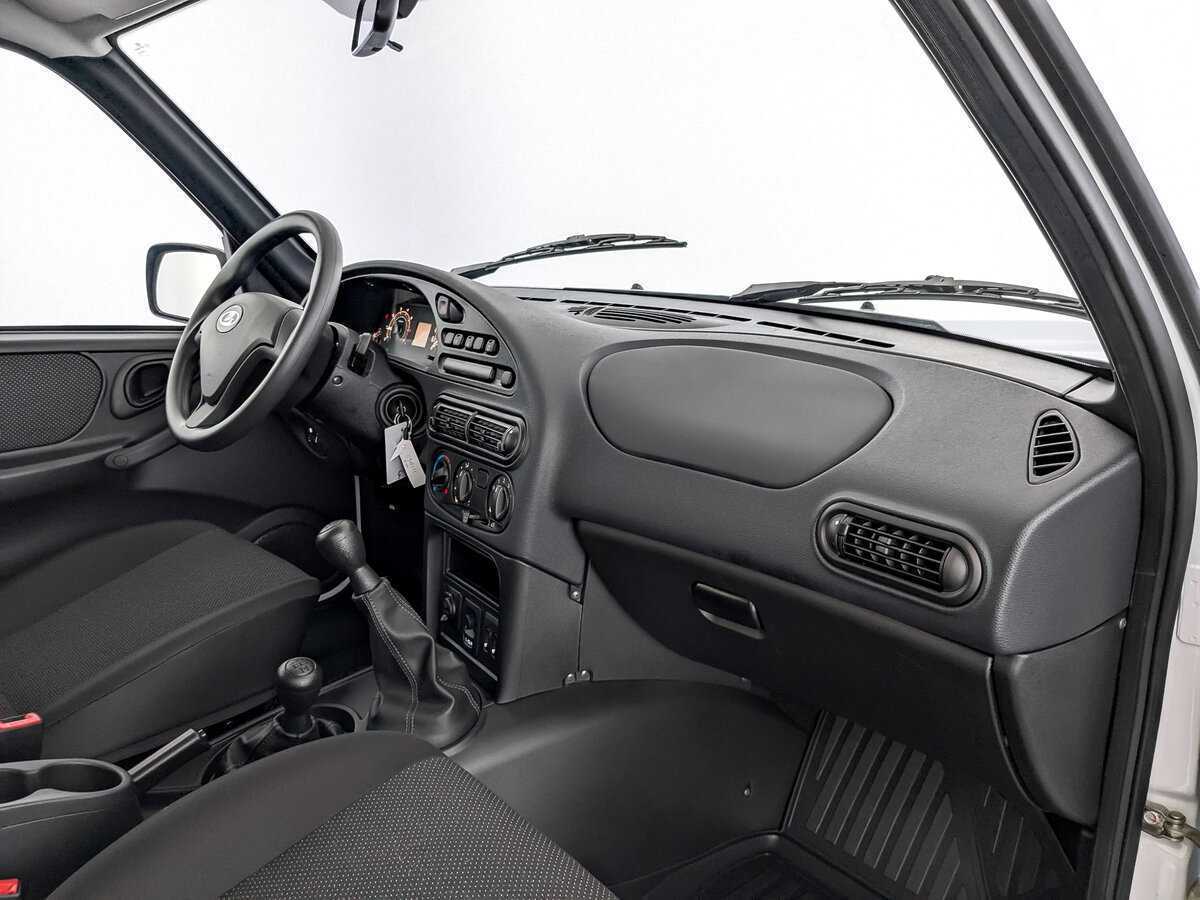 Лада (ВАЗ) Нива б/у, 2024, Механическая. Фото: #10