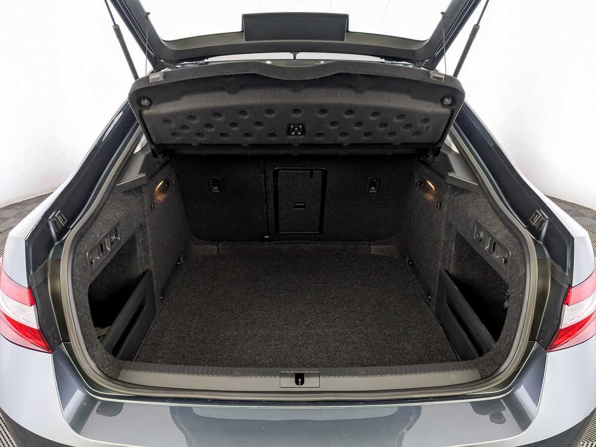 Шкода Суперб б/у, 2018, Роботизированная. Фото: #9