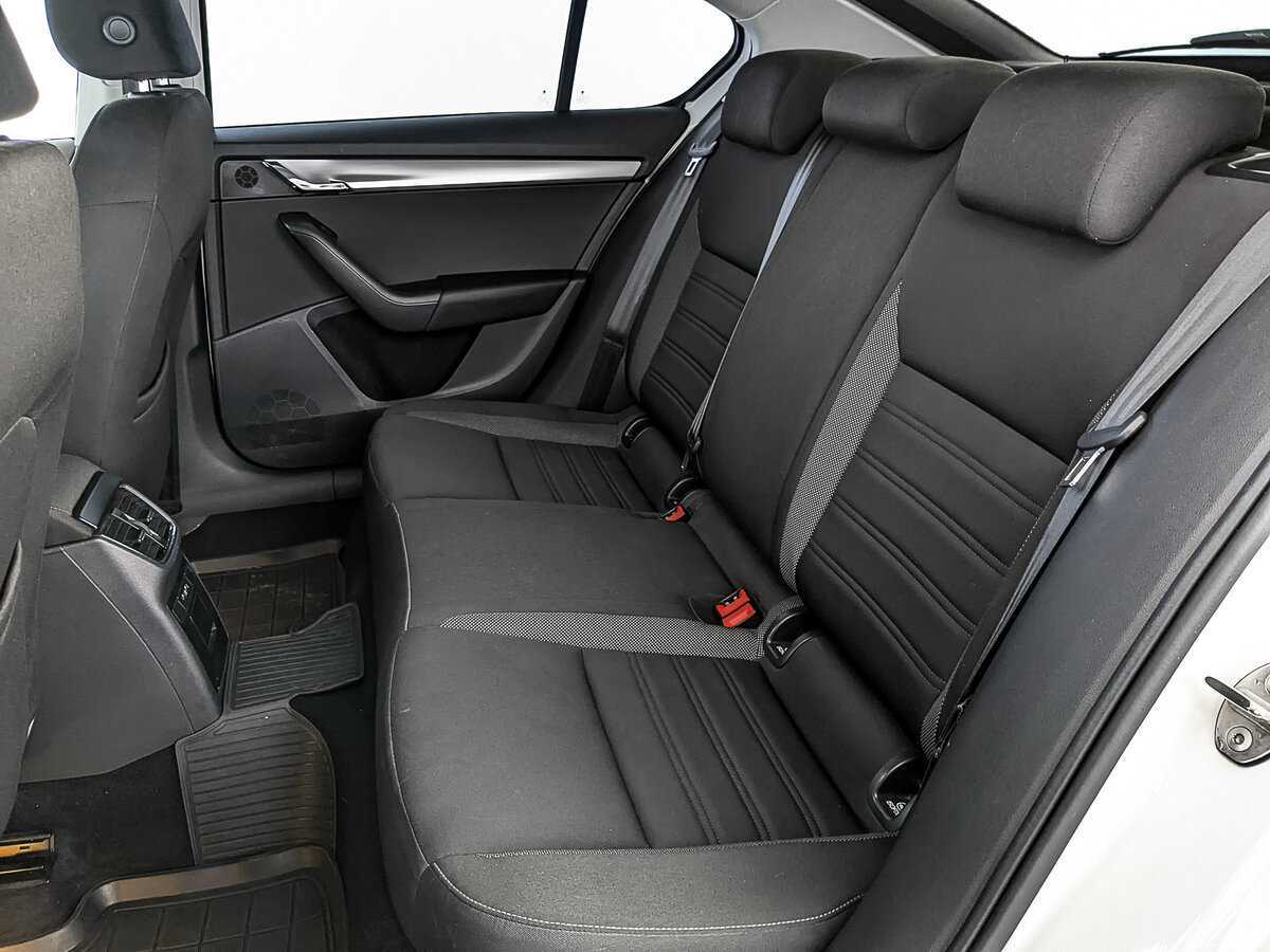 Шкода Октавия б/у, 2020, Роботизированная. Фото: #15