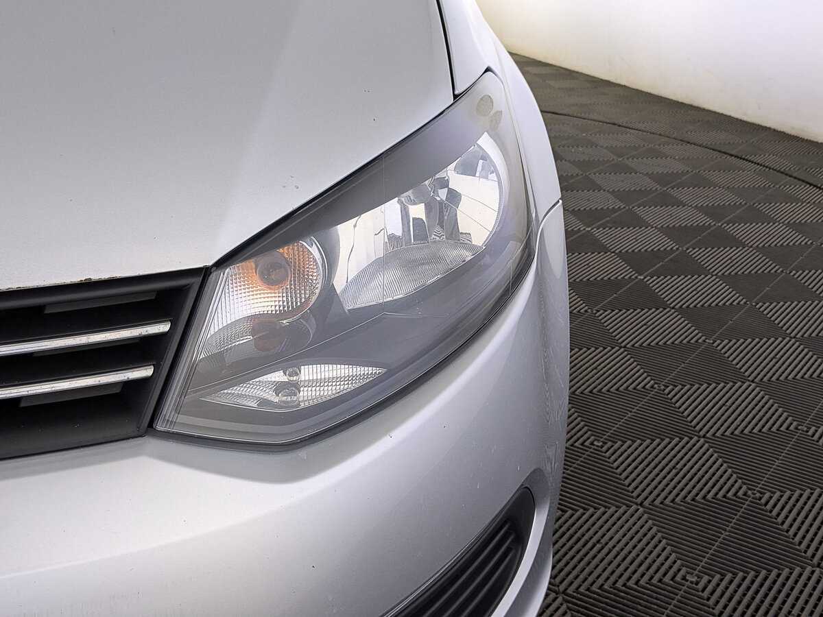 Фольксваген Поло б/у, 2015, Автоматическая. Фото: #10