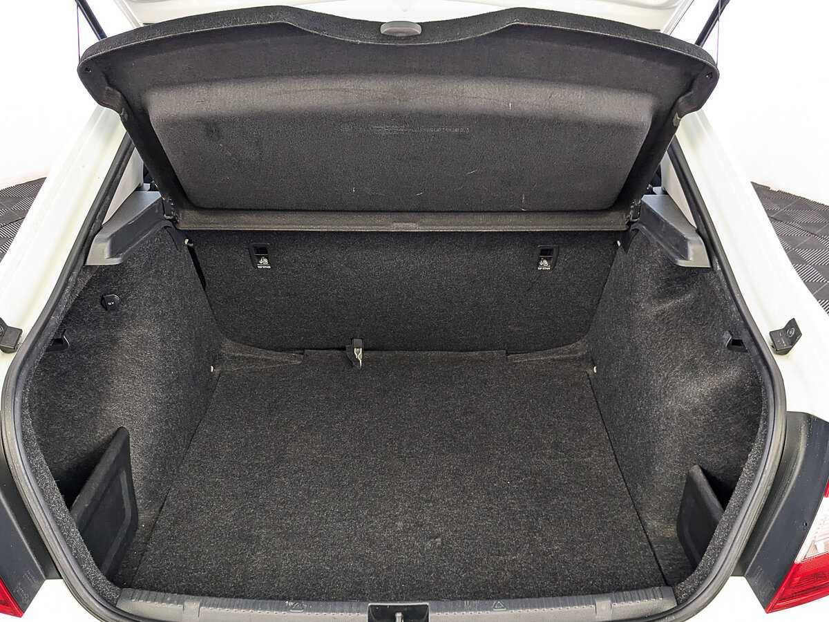 Шкода Рапид б/у, 2017, Механическая. Фото: #9