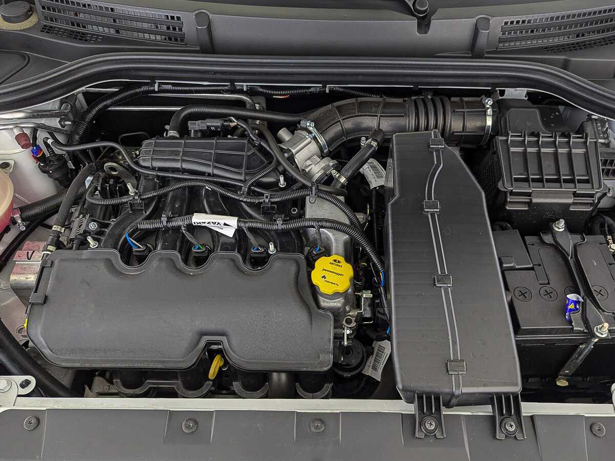 Лада (ВАЗ) Веста б/у, 2024, Механическая. Фото: #8