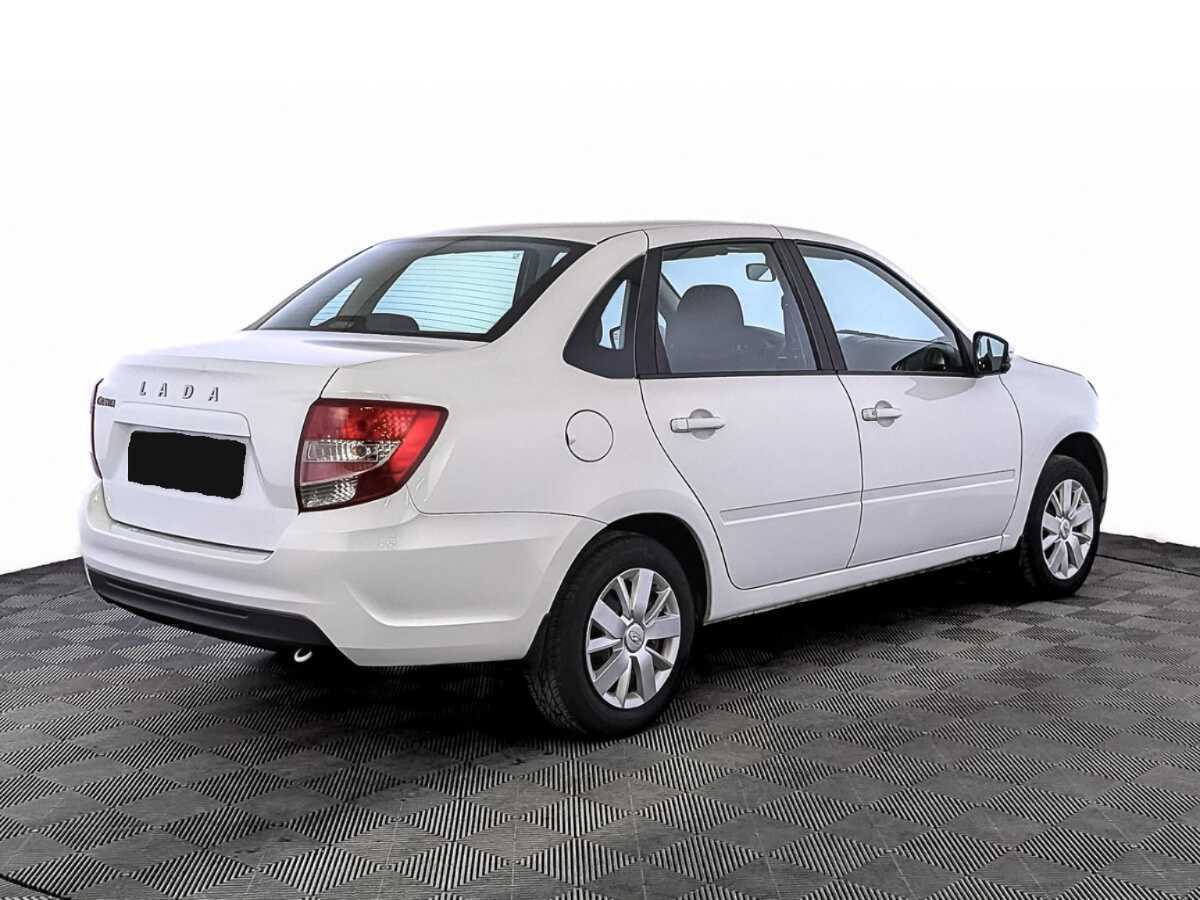 Лада (ВАЗ) Гранта б/у, 2022, Механическая. Фото: #4
