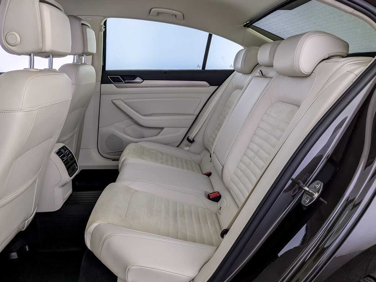 Фольксваген Пассат б/у, 2017, Роботизированная. Фото: #11