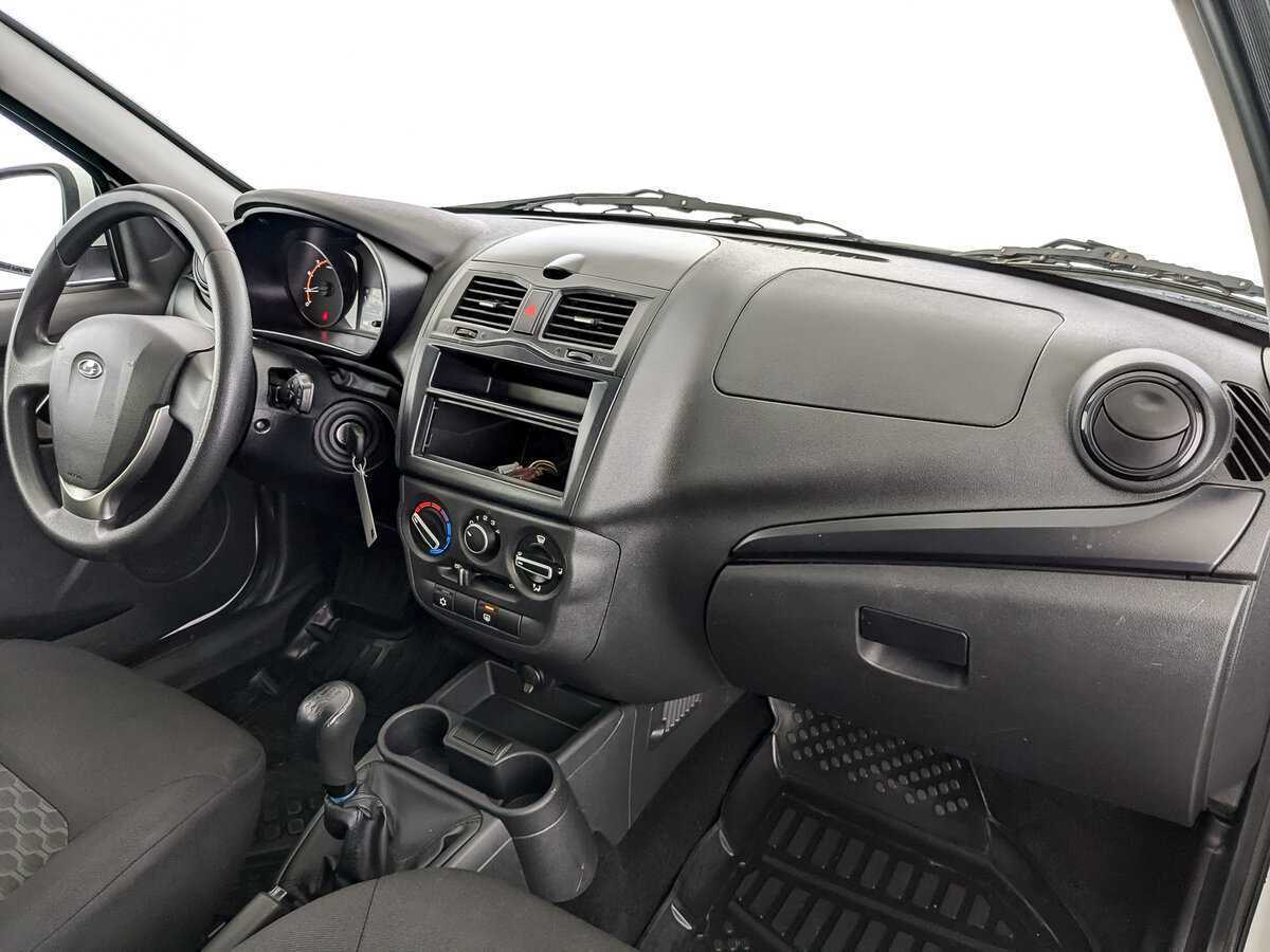 Лада (ВАЗ) Гранта б/у, 2023, Механическая. Фото: #10