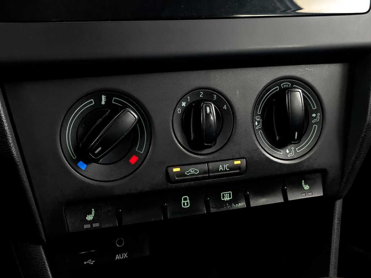 Шкода Рапид б/у, 2017, Механическая. Фото: #19