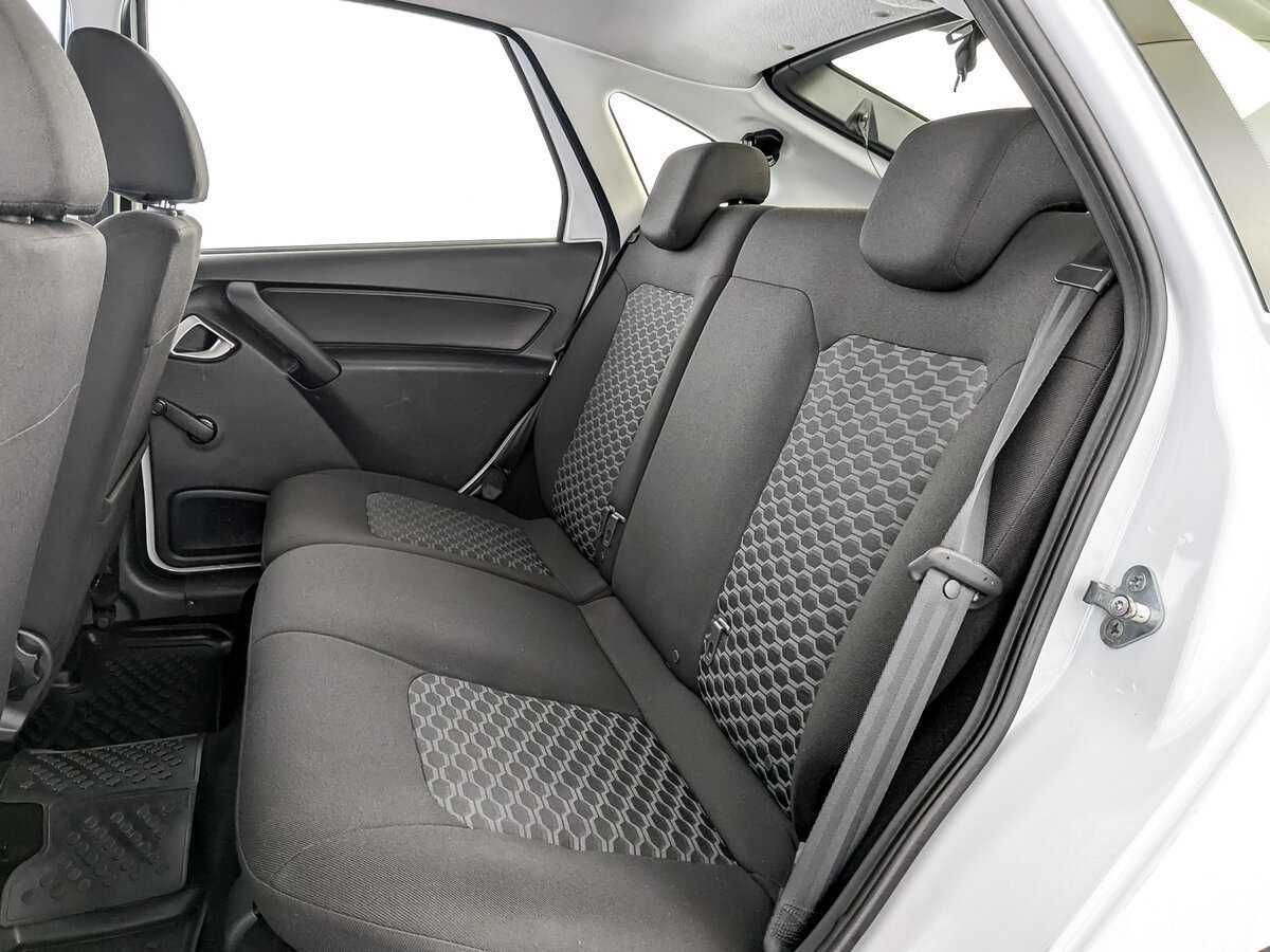 Лада (ВАЗ) Гранта б/у, 2023, Механическая. Фото: #11