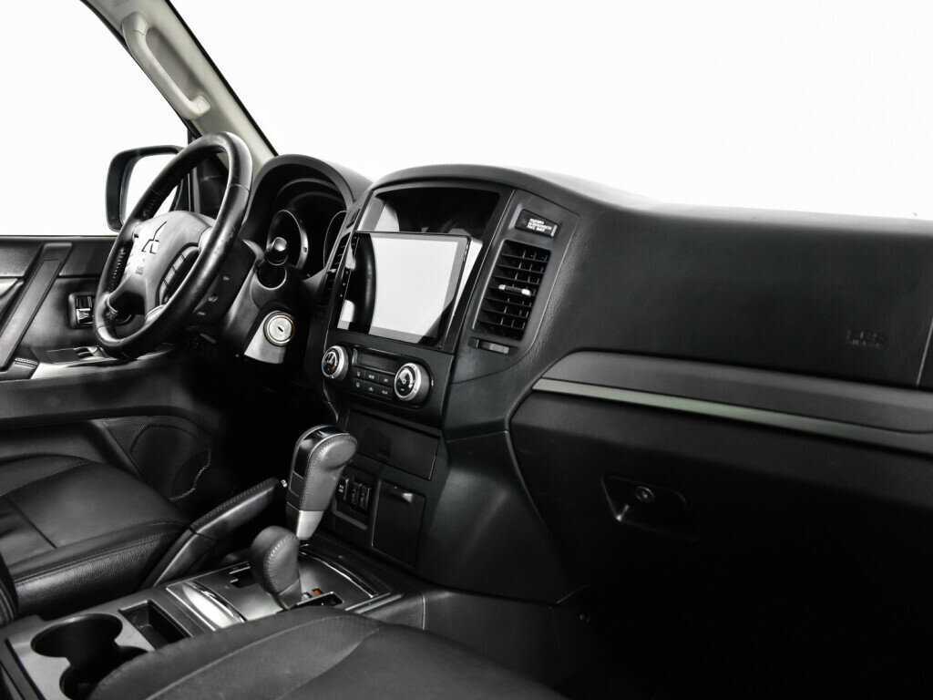 Митсубиши Паджеро б/у, 2014, Автоматическая. Фото: #8