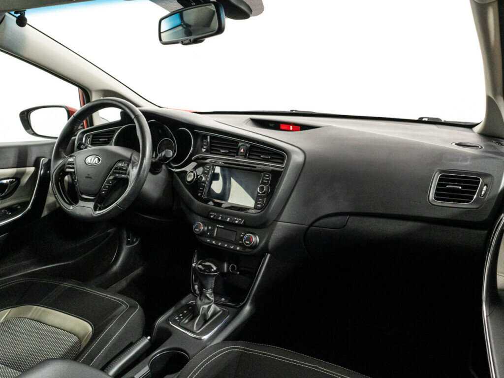 Киа Сид б/у, 2015, Автоматическая. Фото: #8