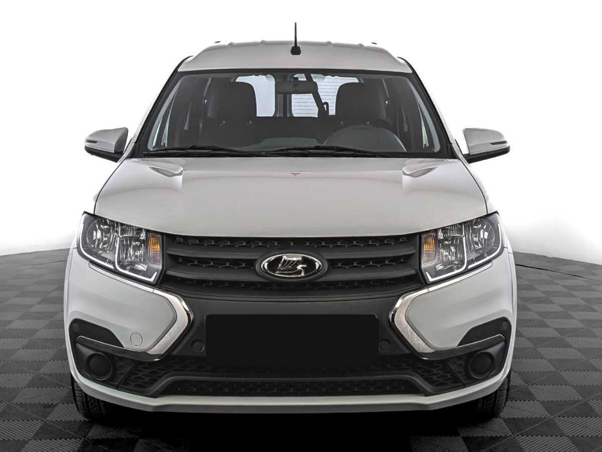 Лада (ВАЗ) Ларгус б/у, 2024, Механическая. Фото: #1