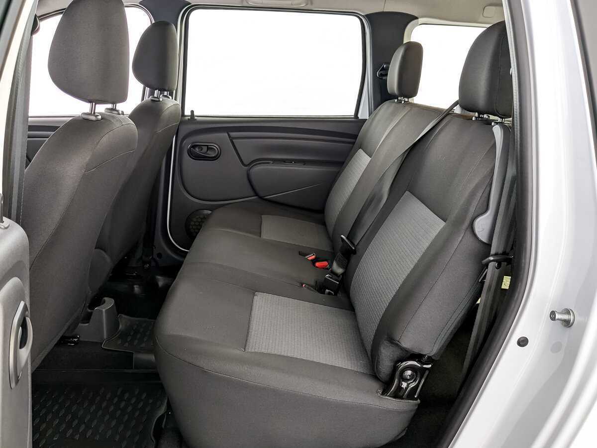 Лада (ВАЗ) Ларгус б/у, 2024, Механическая. Фото: #11