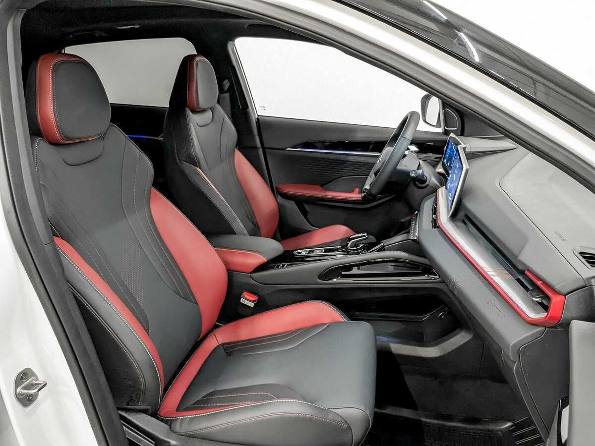 Джили Кулрэй б/у, 2024, Роботизированная. Фото: #19